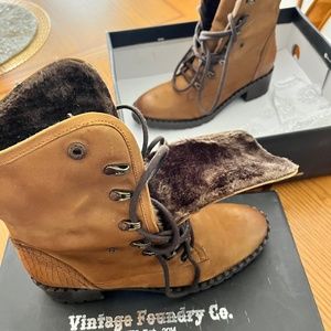 Vintage Foundry Women’s Boots